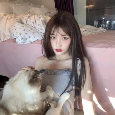 谁看见了孔雀在跳舞？